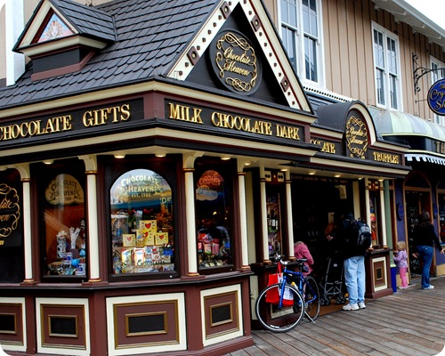 chocolate heaven outside