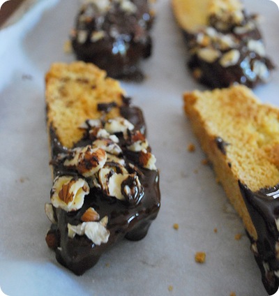 chocolate dipped biscotti