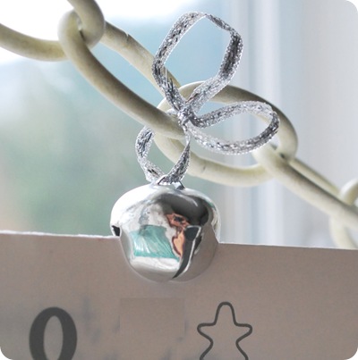 jingle bell holder copy