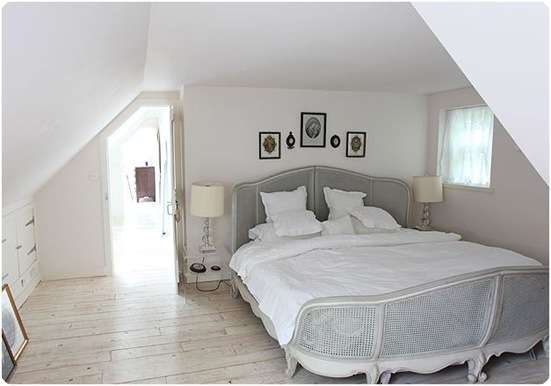 light locations bedroom 1