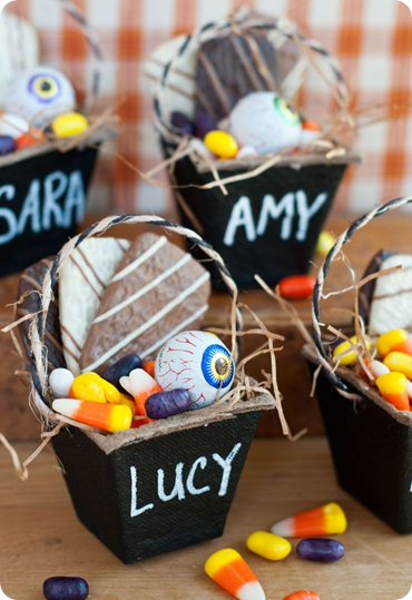 chalkboard treat baskets heather bullard