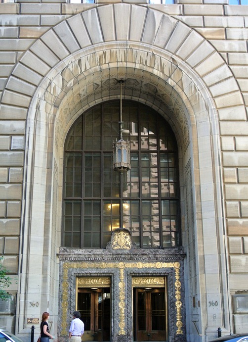 arched entry montreal