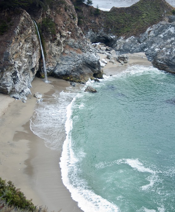 julia pfiffer state park waterfall