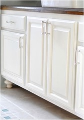 paint bathroom cabinets