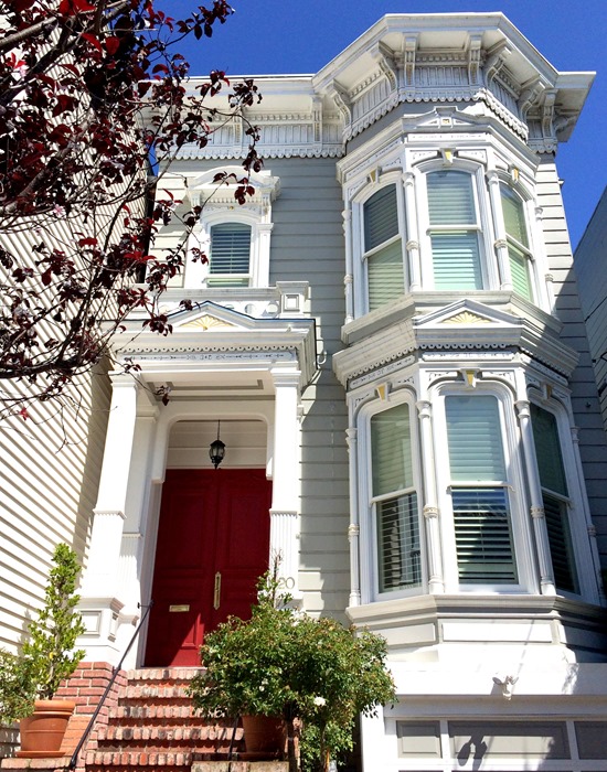 san fran victorian red door