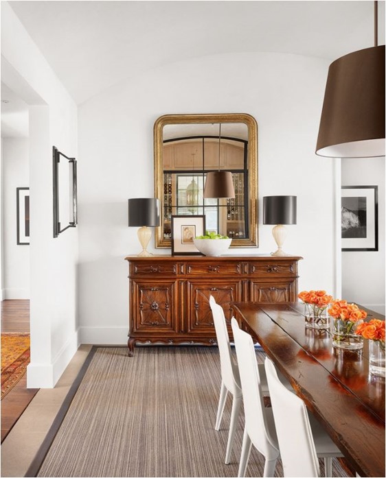 modern mirror lamps on traditional console