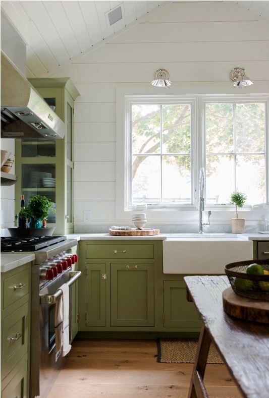 apple green kitchen cabinets