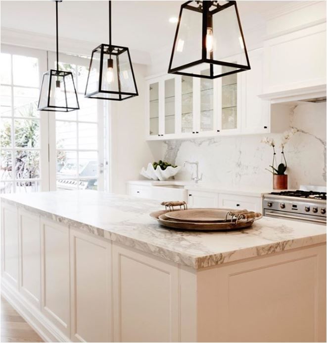 black-lantern-pendants