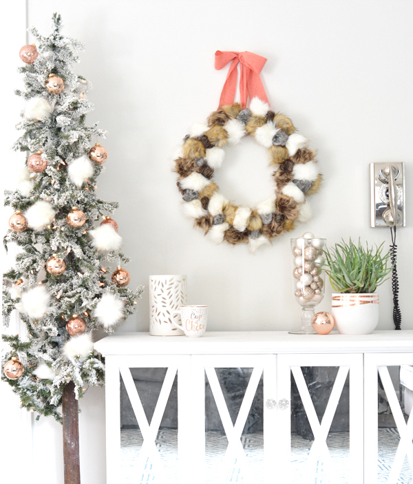 faux-fur-pom-pom-wreath-and-tree