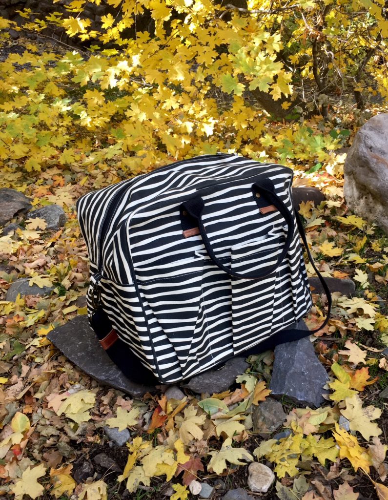 Weekender Bags for Travel | Centsational Girl | Bloglovin’